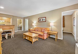 2 Single Beds, 1 Queen Bed, 2 Bedroom Suite, Kitchen